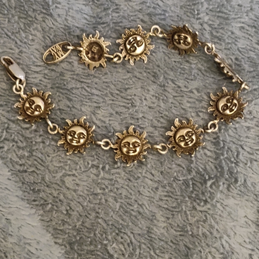Vintage sun bracelet